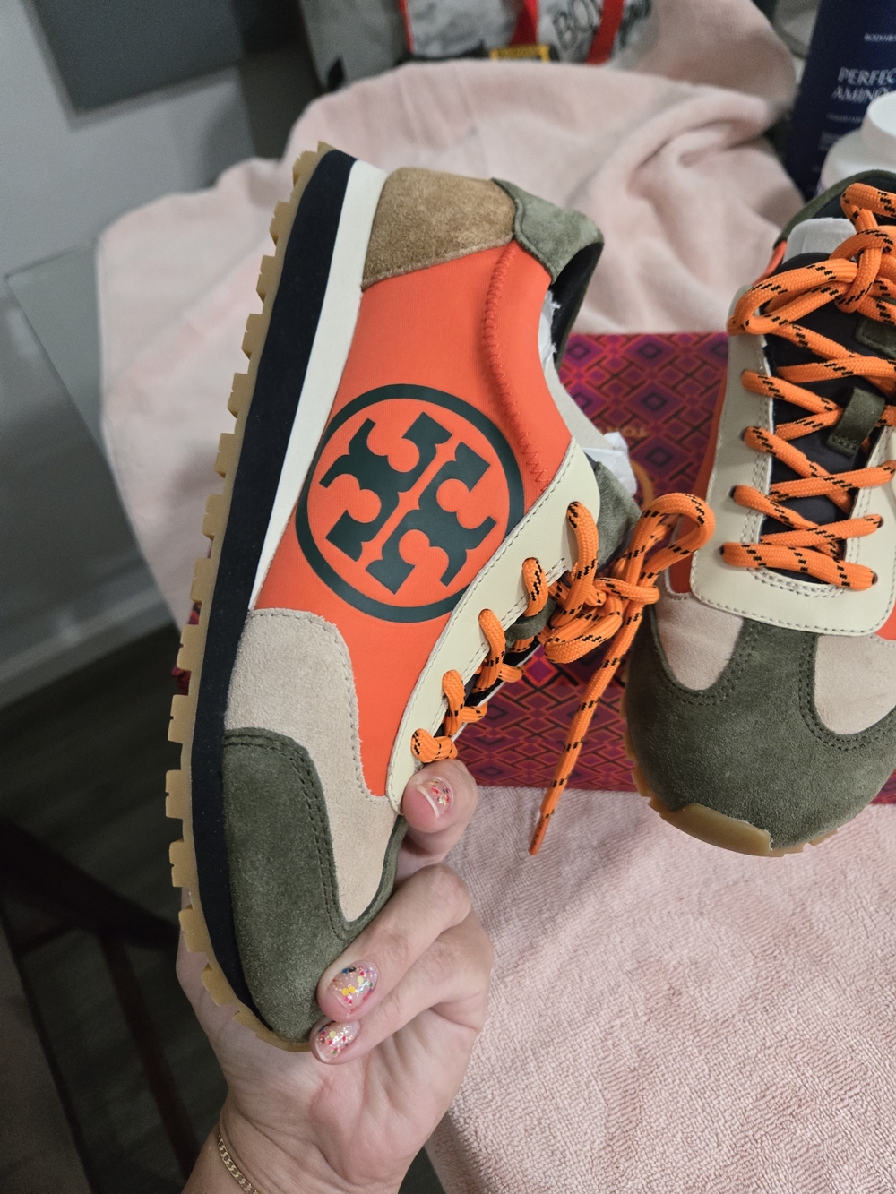 Tory Burch Annie Nylon Runner in a vibrant colorblock design Women - Picture 9 of 9